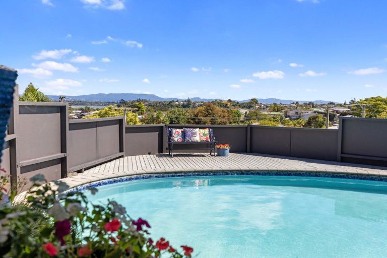 Photo of property in 43 Carlton Street, Bellevue, Tauranga, 3110