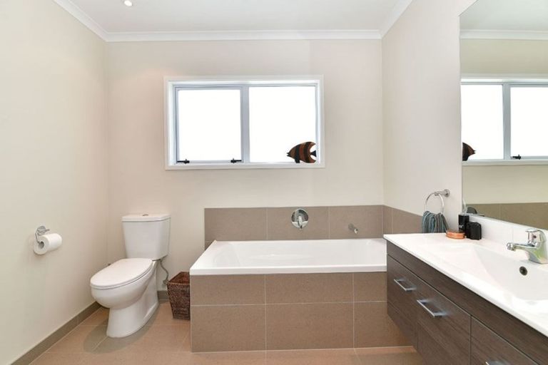 Photo of property in 31 Cape Cod Drive, Gulf Harbour, Whangaparaoa, 0930