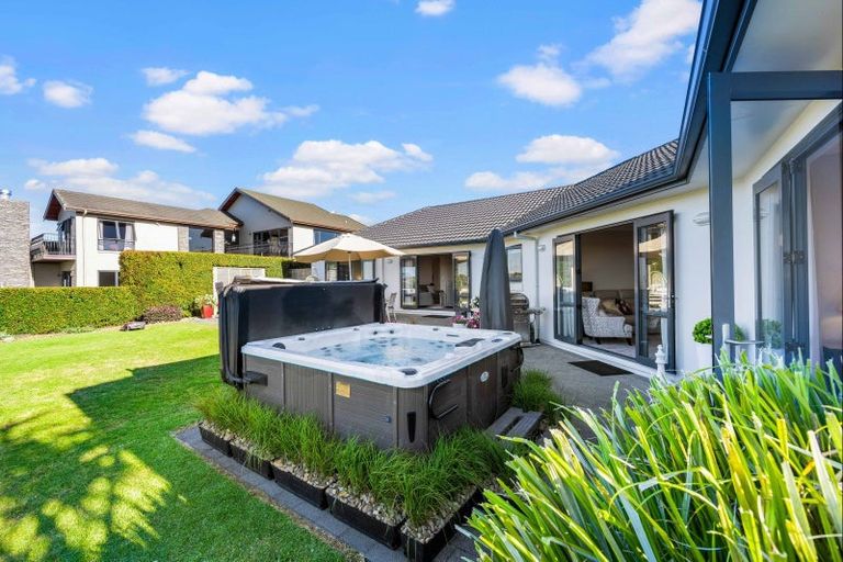 Photo of property in 22 Grace James Road, Pukekohe, 2120