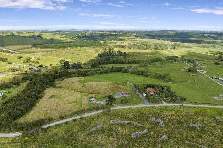 Photo of property in 60 Ross Road, Topuni, Wellsford, 0975