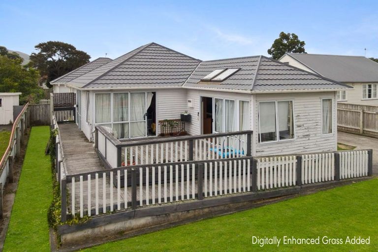 Photo of property in 58 Dyer Street, Epuni, Lower Hutt, 5011