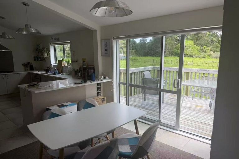 Photo of property in 28 Riverlea Road, Whenuapai, Auckland, 0618