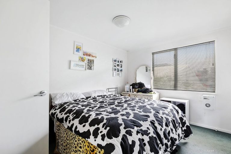 Photo of property in 12/3 Kelvin Grove, Te Aro, Wellington, 6011