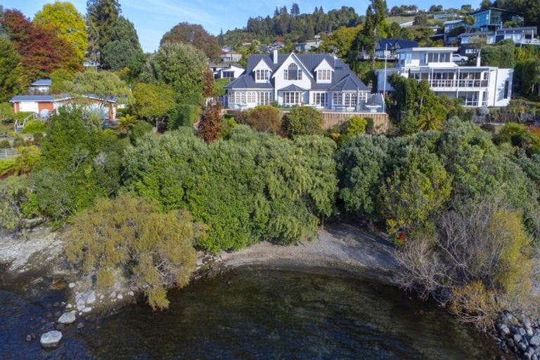 Photo of property in 23 Te Kopua Street, Acacia Bay, Taupo, 3330