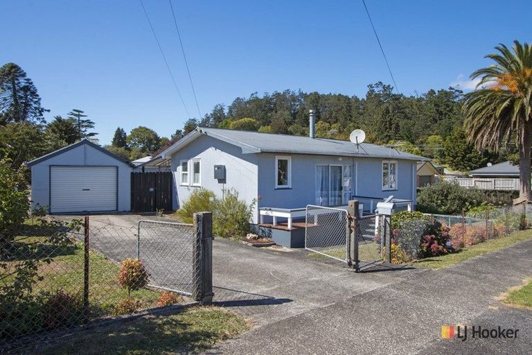 Photo of property in 8 Gladstone Road, Waihi, 3610