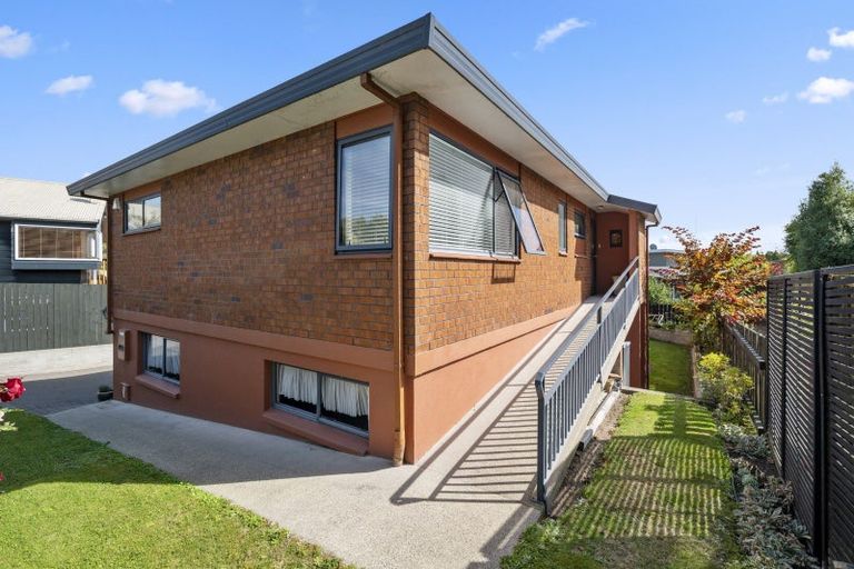 Photo of property in 2/7 Waihora Street, Taupo, 3330