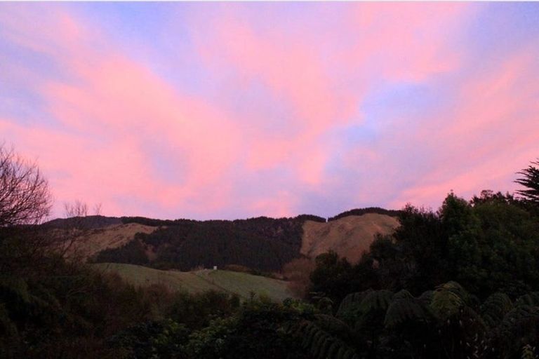 Photo of property in 200 Akatarawa Road, Reikorangi, Waikanae, 5391