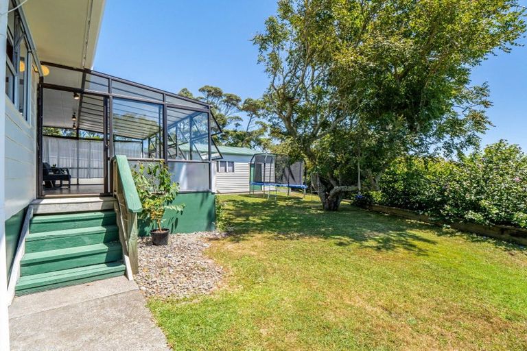 Photo of property in 48 Sole Avenue, Bell Block, New Plymouth, 4312