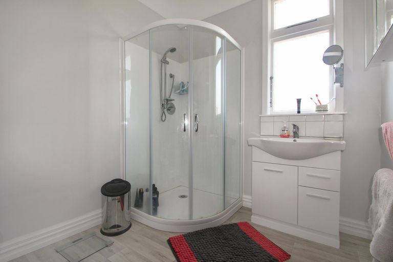 Photo of property in 28 Raglan Street, Oamaru North, Oamaru, 9400