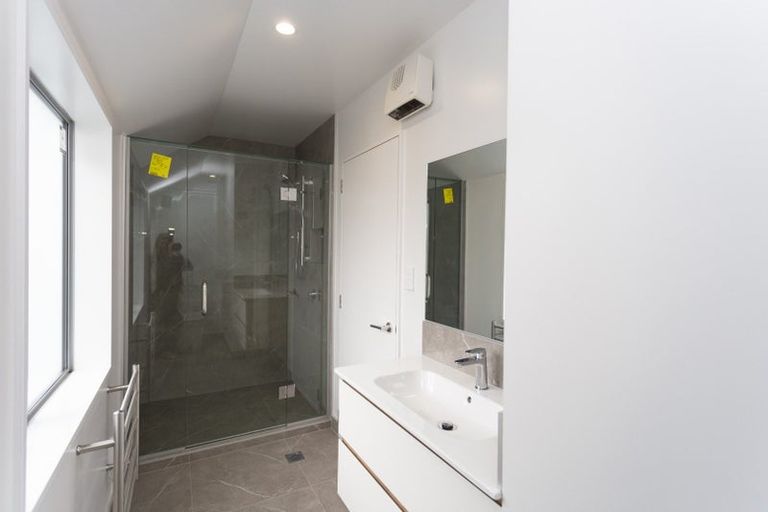 Photo of property in 12a Peverel Street, Riccarton, Christchurch, 8011