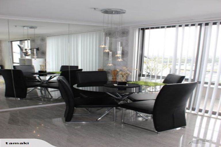 Photo of property in The Rennaissance, 16i/18 Ronwood Avenue, Manukau, Auckland, 2104