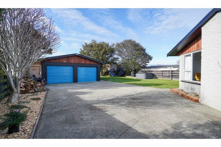 Photo of property in 91 O'byrne Street, Waikiwi, Invercargill, 9810