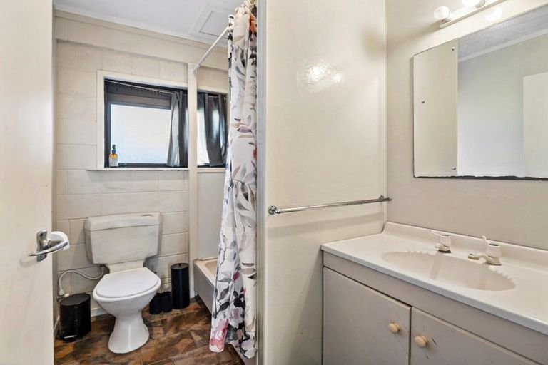 Photo of property in 6 Muricata Avenue, Mount Maunganui, 3116