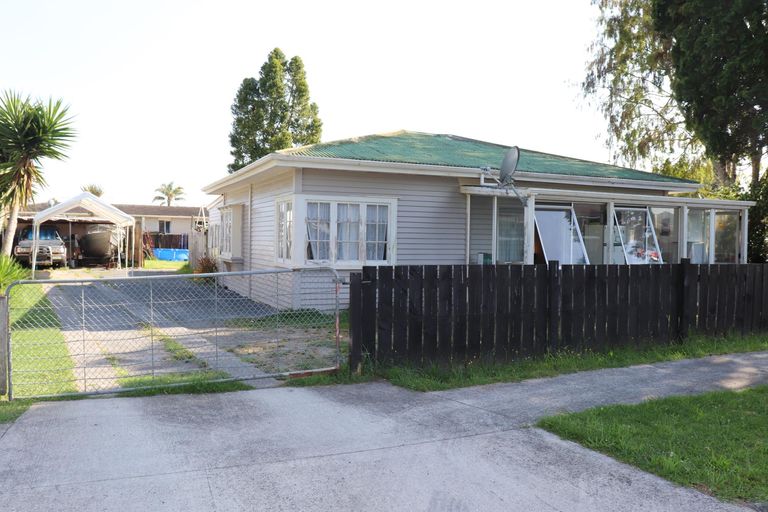 Photo of property in 3 Kimihia Road, Huntly, 3700