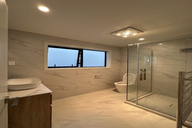 Photo of property in 12 Notre Dame Way, Albany, Auckland, 0632