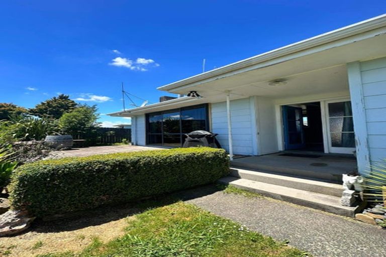 Photo of property in 10 Matata Place, Tokoroa, 3420