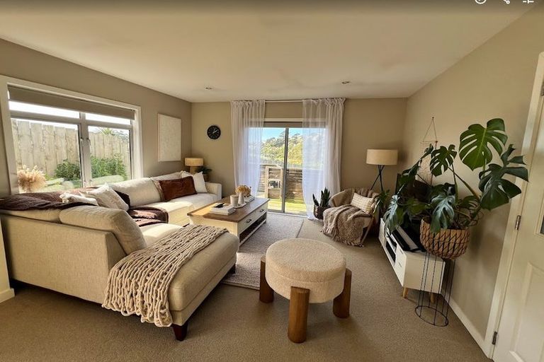 Photo of property in 34 Hindmarsh Street, Johnsonville, Wellington, 6037