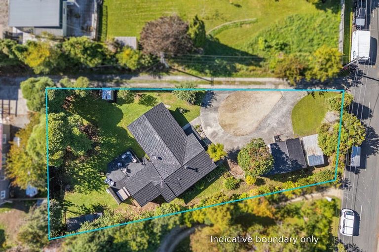 Photo of property in 135 Plateau Road, Te Marua, Upper Hutt, 5018