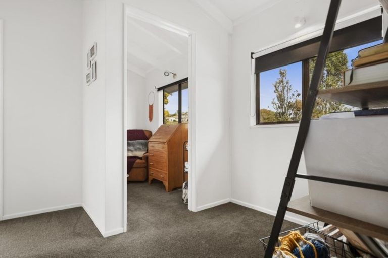 Photo of property in 287 Welcome Bay Road, Welcome Bay, Tauranga, 3112