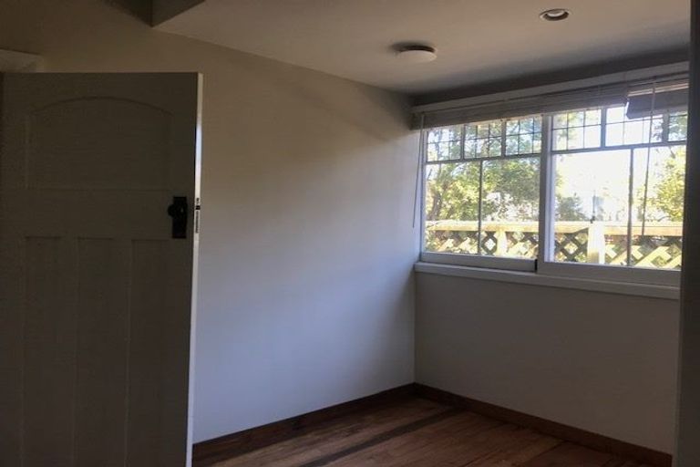 Photo of property in 25 Kinloch Street, St Albans, Christchurch, 8014