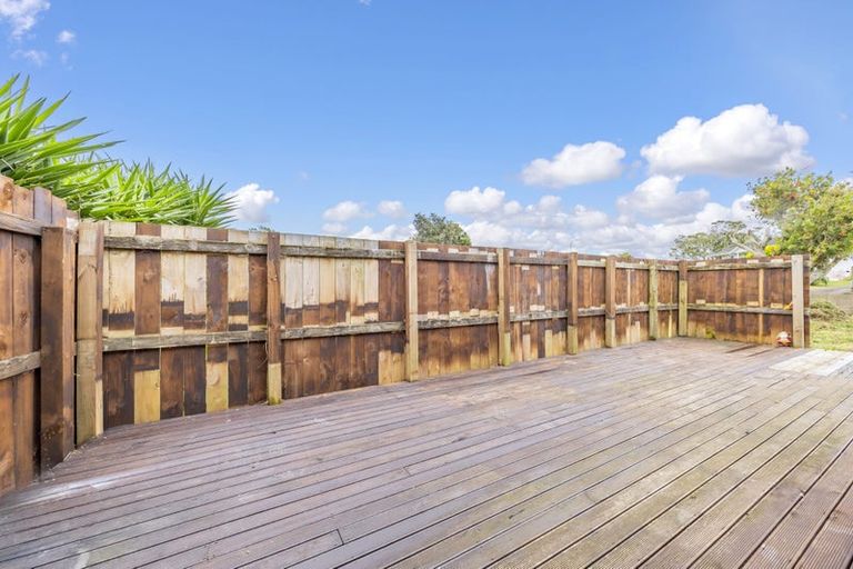 Photo of property in 41 Ashgrove Road, Mangere, Auckland, 2022