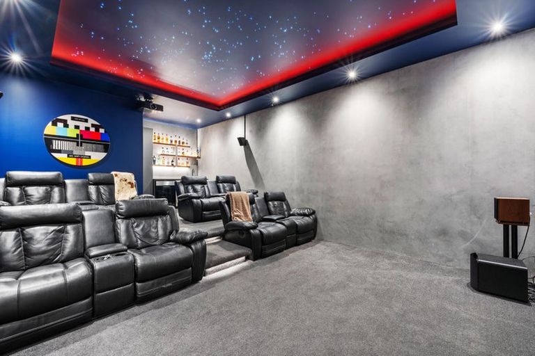 Photo of property in 104 Stoneridge Terrace, Whitford, Manurewa, 2576