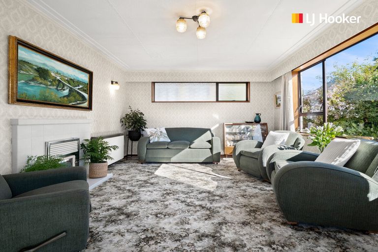 Photo of property in 5-5a Mornington Road, Balaclava, Dunedin, 9011
