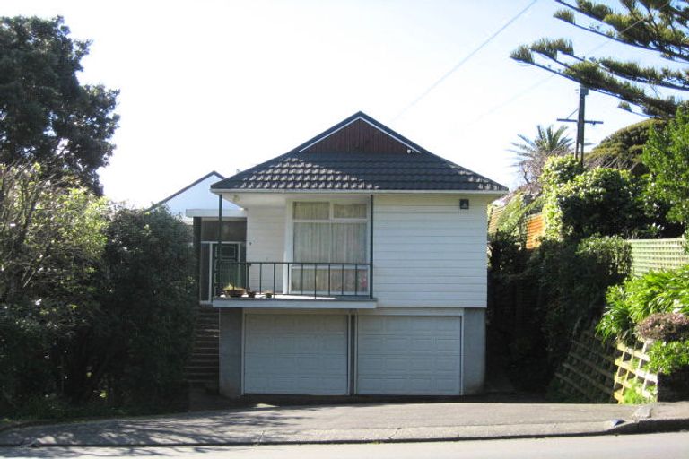Photo of property in 9 Messines Road, Karori, Wellington, 6012