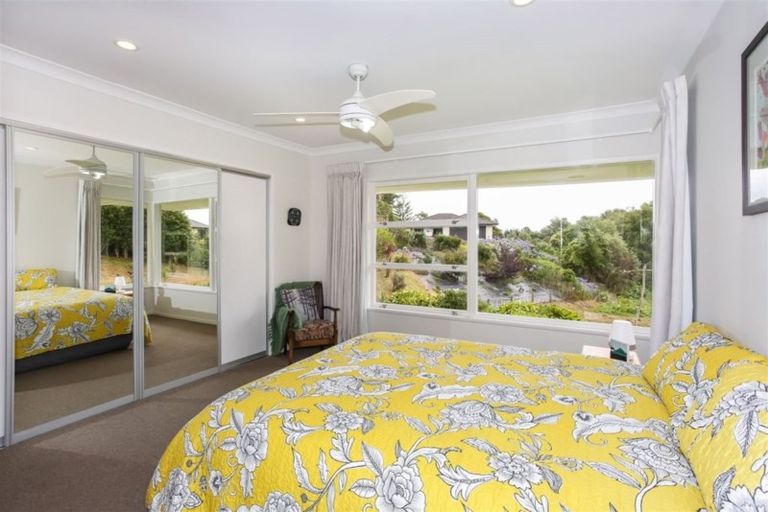 Photo of property in 16 Kaiwaka Road, Waiuku, 2123