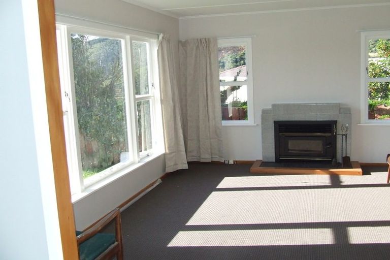 Photo of property in 25 Pollard Street, Wainuiomata, Lower Hutt, 5014