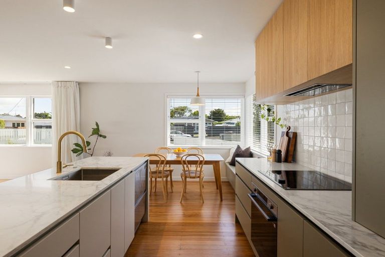 Photo of property in 9 English Street, St Andrews, Hamilton, 3200