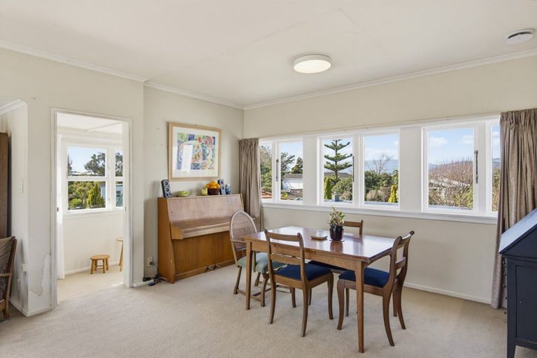 Photo of property in 9 Kirkway, Raumati Beach, Paraparaumu, 5032