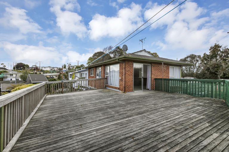 Photo of property in 27 Coronation Road, Hillcrest, Auckland, 0627