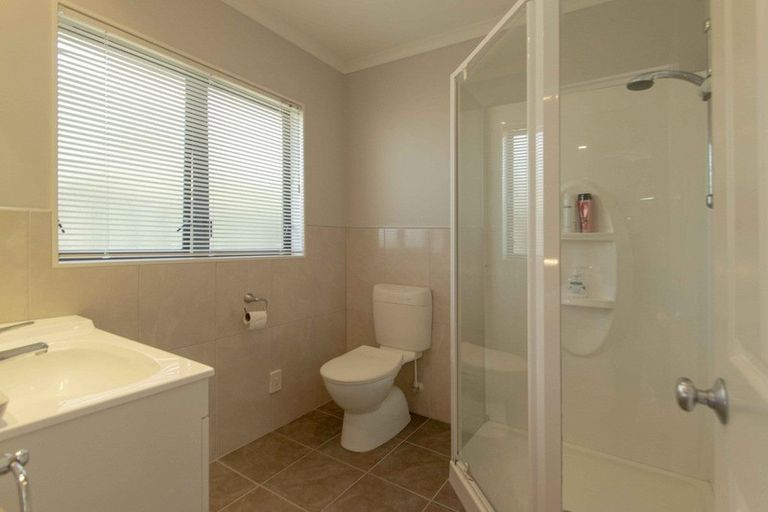 Photo of property in 7 Thode Place, Greenmeadows, Napier, 4112