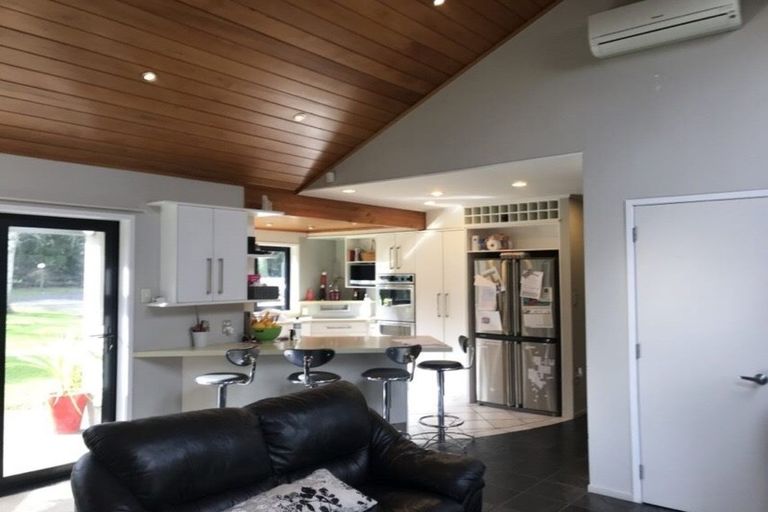 Photo of property in 120 Oakland Road, Karaka, Papakura, 2580