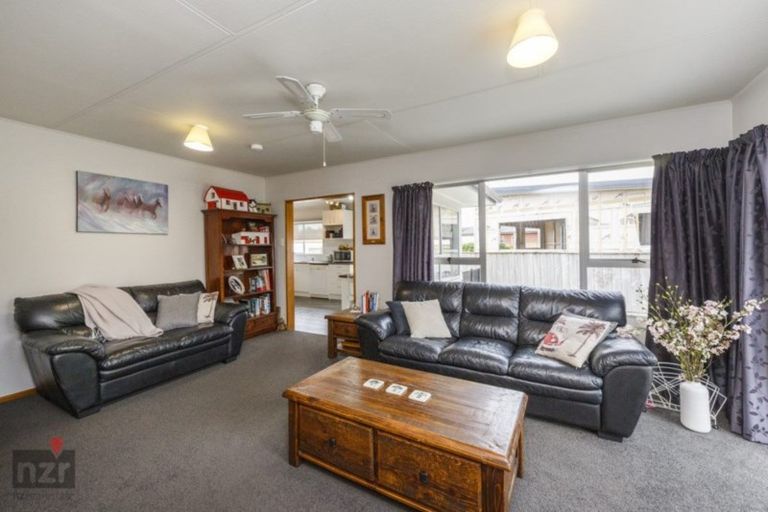 Photo of property in 44 Pharazyn Street, Feilding, 4702