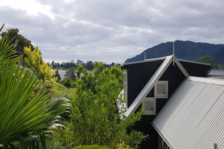 Photo of property in 113 Main Sh25 Road, Tairua, 3508
