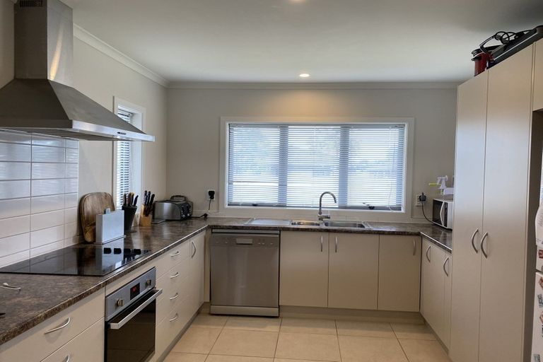 Photo of property in 42 Tupelo Street, Pukete, Hamilton, 3200