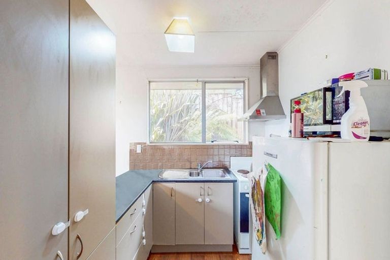 Photo of property in 77 Lord Street, Stokes Valley, Lower Hutt, 5019