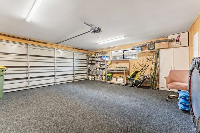 Photo of property in 44 Midshipman Court, Gulf Harbour, Whangaparaoa, 0930