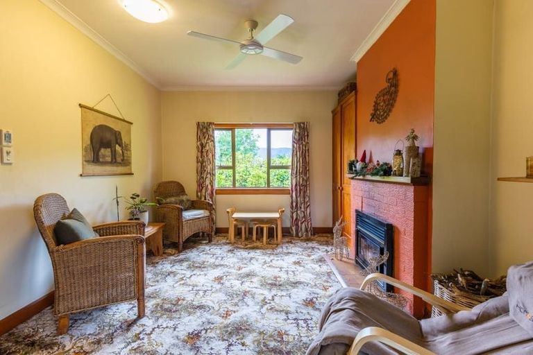 Photo of property in 72 Parsonage Road, Waimate, 7978