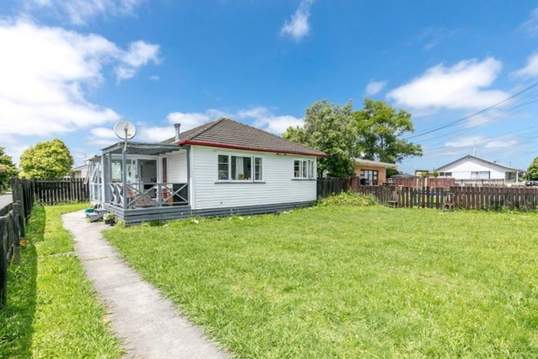 Photo of property in 9 Breckons Avenue, Nawton, Hamilton, 3200