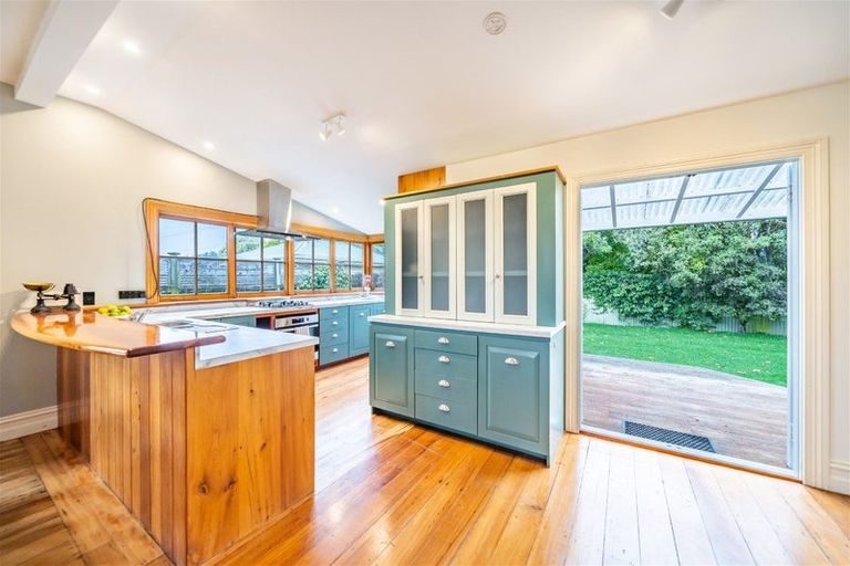 Photo of property in 6 Phar Lap Grove, Trentham, Upper Hutt, 5018