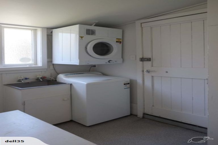 Photo of property in 4 Prince Street, Mount Victoria, Wellington, 6011