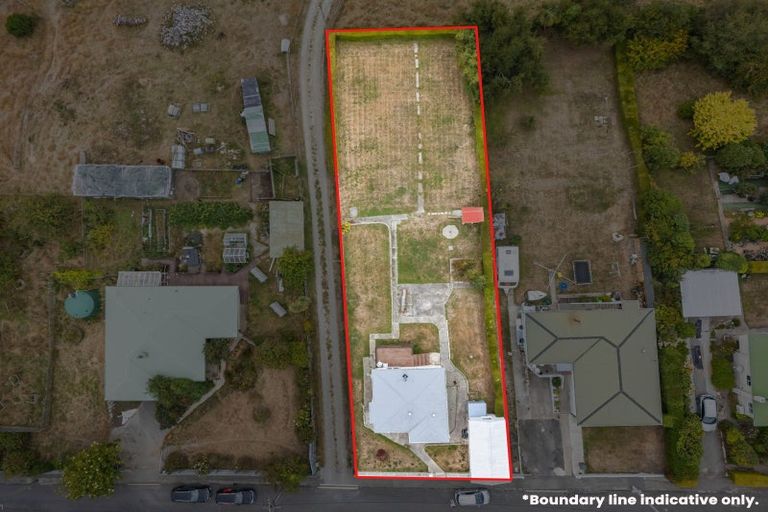 Photo of property in 13 Solway Street, Holmes Hill, Oamaru, 9401