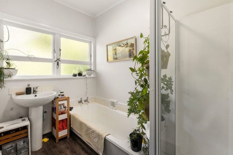 Photo of property in 18 Colville Street, Newtown, Wellington, 6021