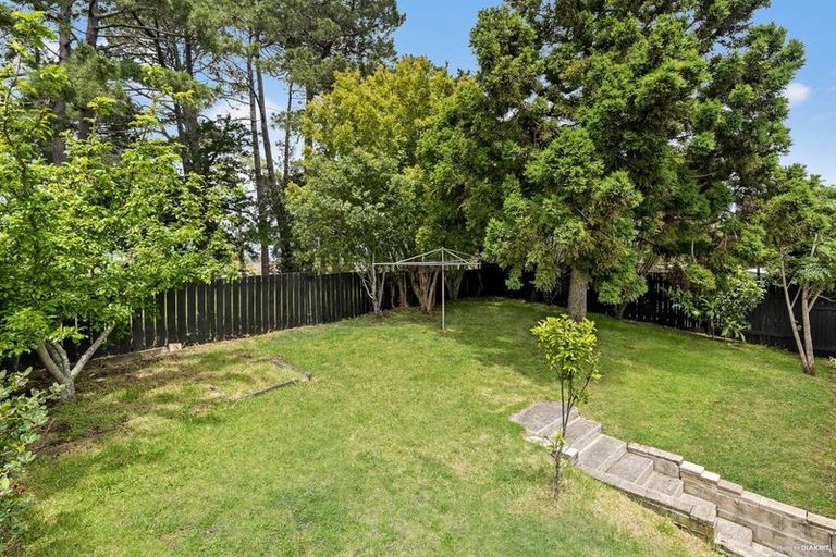 Photo of property in 5 Longwood Place, Forrest Hill, Auckland, 0620