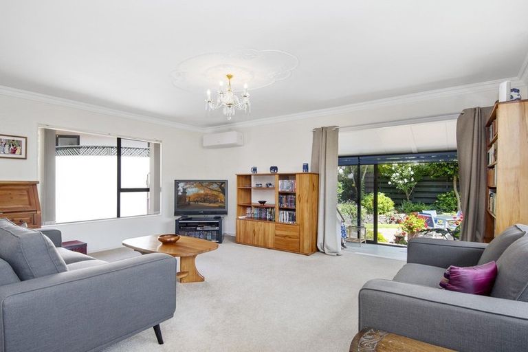Photo of property in 33 Kotuku Place, Matua, Tauranga, 3110
