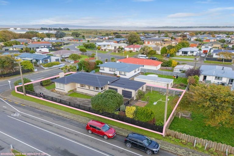 Photo of property in 1 Braemar Street, Kew, Invercargill, 9812