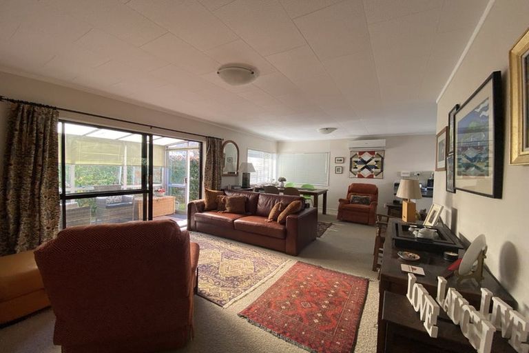 Photo of property in 5c Rawhiti Street, Vogeltown, New Plymouth, 4310